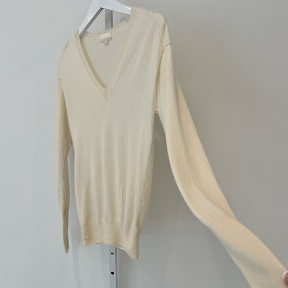 J.CREW IVORY CREAM TISSUE CASHMERE SWEATER SIZE M - Picture 6 of 17